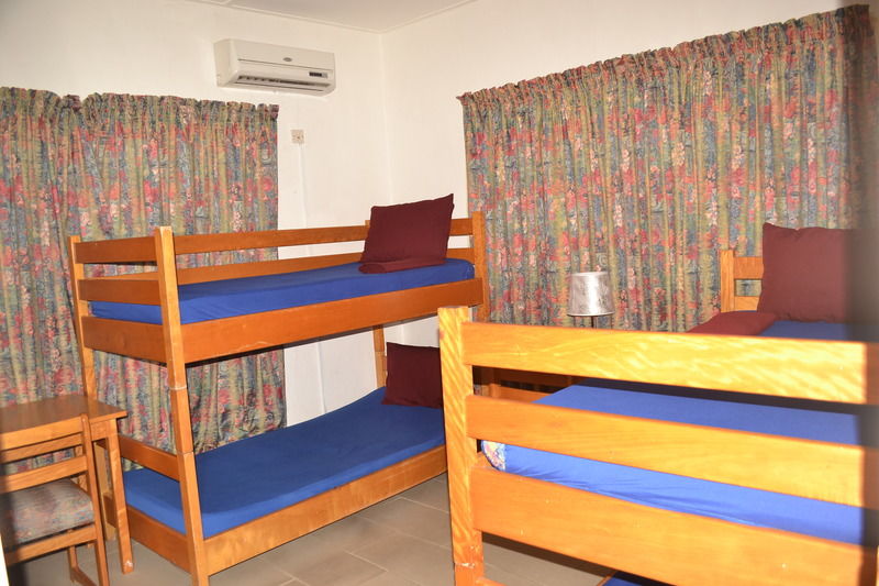 Pink Hostel Аккра Екстер'єр фото